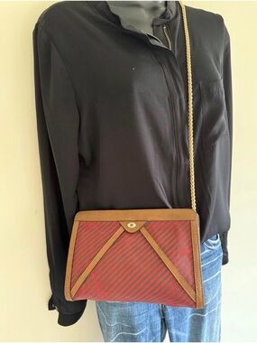 Gucci Red & Brown Striped Crossbody Bag with Gold Chain